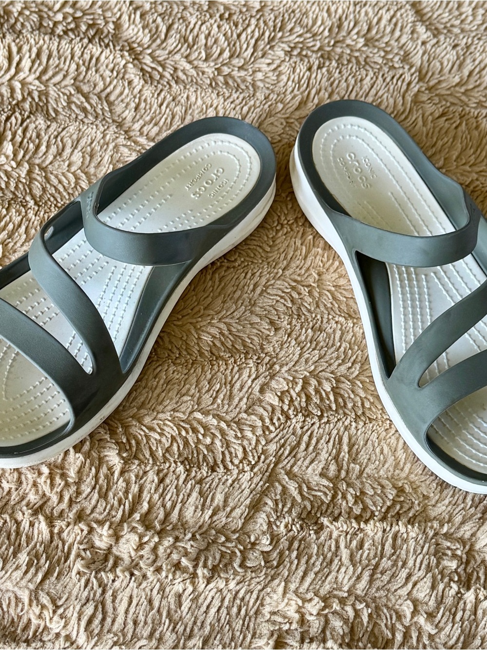 CROCS Women's Gray Multi-Strap Slide Sandals - Picture 2 of 4